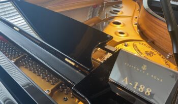 Steinway & Sons A-188 voll