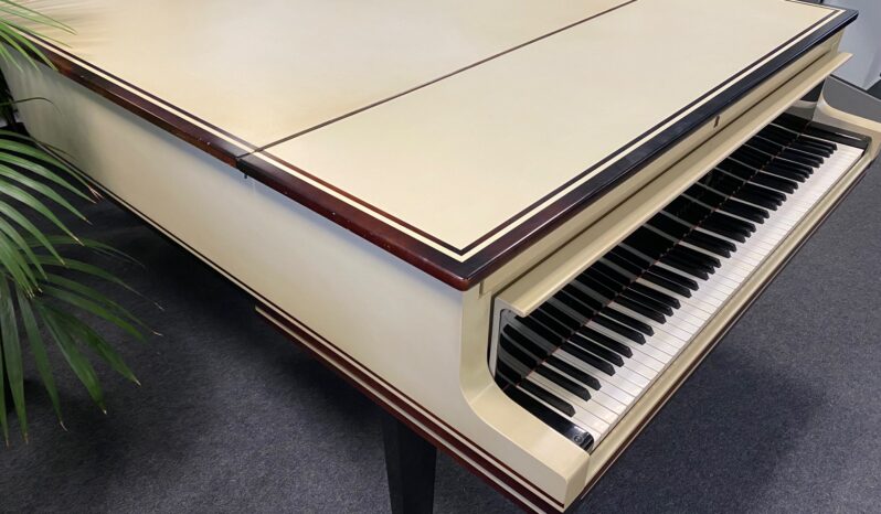 Steinway & Sons A-188 voll