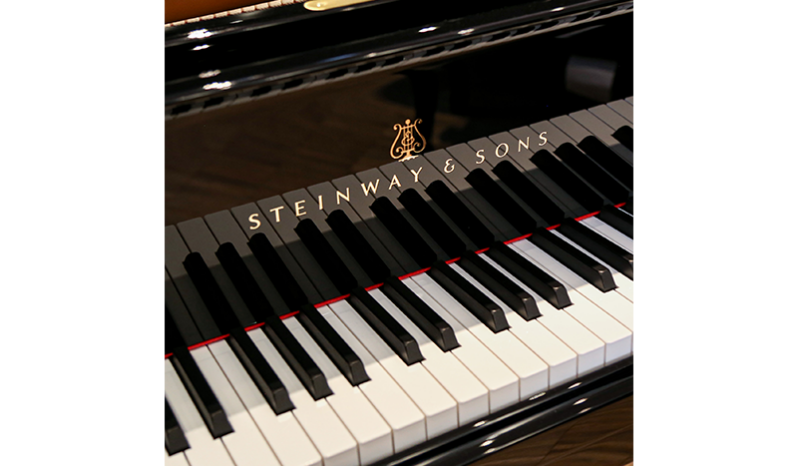 Steinway & Sons A-188 voll